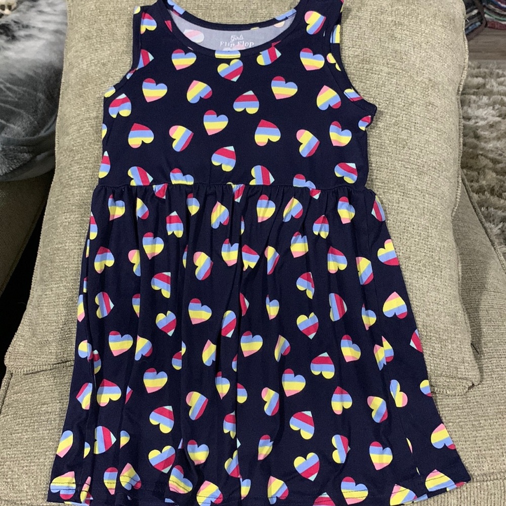 Sun dress w/hearts like new